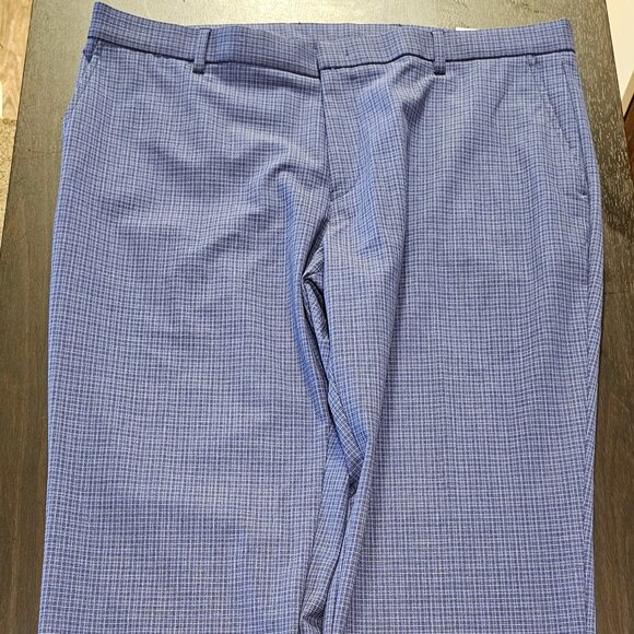 Men's Tommy Hilfiger Dress Pants - Picture 1 of 3